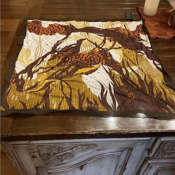 Gucci Carre Palolem printed scarf 💕$595 - Picture 5 of 8